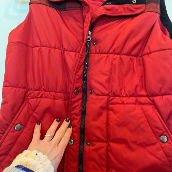 Eddie Bauer Buffalo Plaid Check Puffer Vest Women's Tall Large Outdoors Hiking - Picture 6 of 15